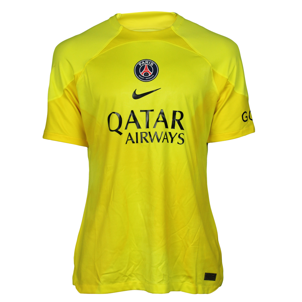 Gianluigi Donnarumma Paris Saint-Germain shirt