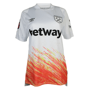Risa Shimizu West Ham W shirt