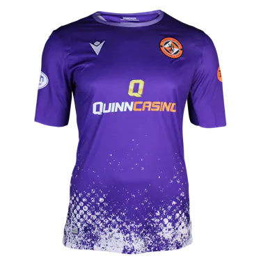 来自Dundee United的Jack Newman球衣