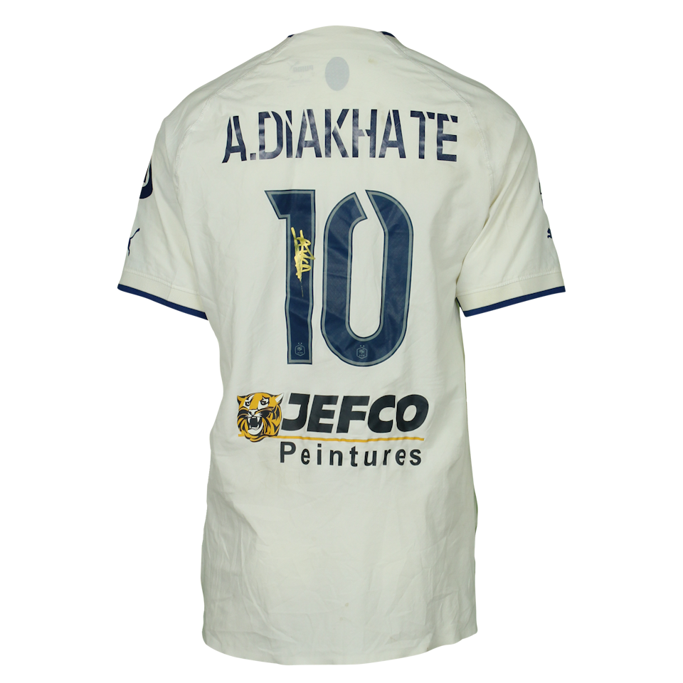 Ndeye Awa Diakhaté OM Féminines shirt