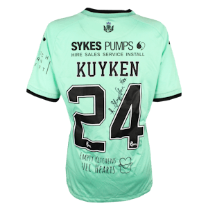 Ava Kuyken Hibernian W shirt