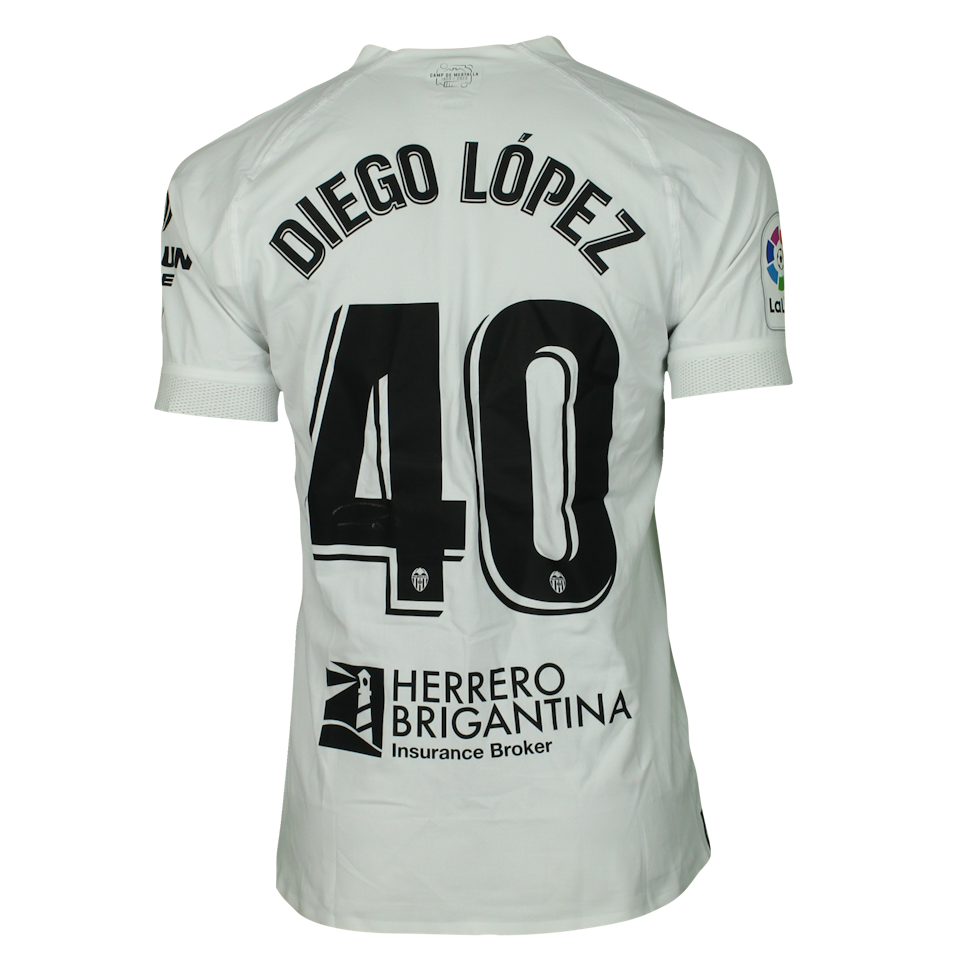 Diego López Noguerol Valencia CF shirt