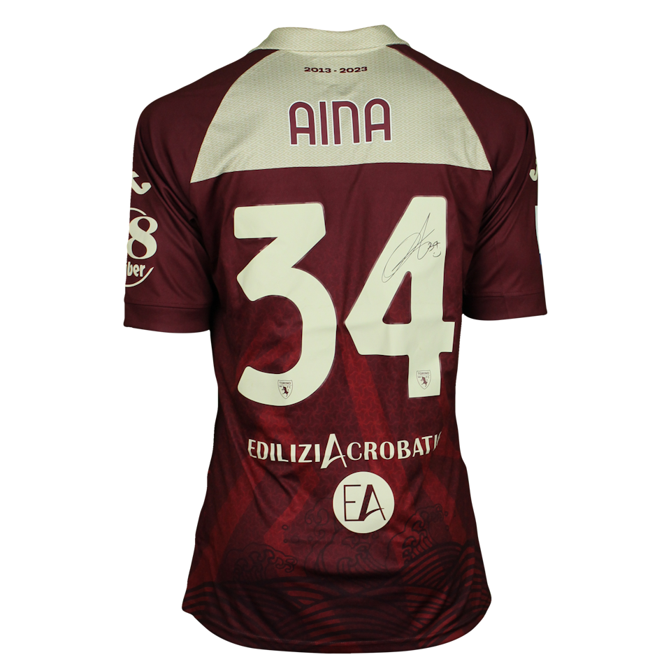 Ola Aina Torino FC のシャツ