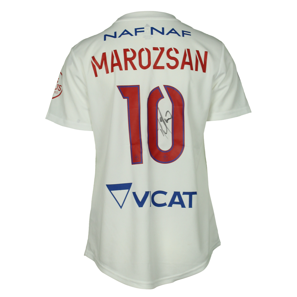 OL Lyonnes-Trikot von Dzsenifer Marozsan