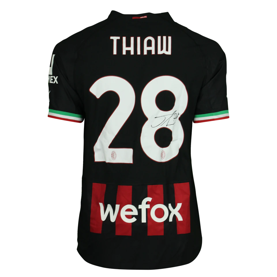 Malick Thiaw AC Milan camisa.
