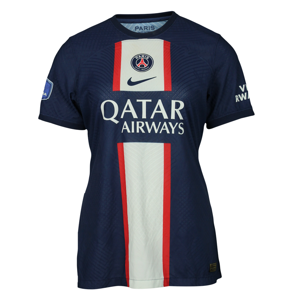 Ramona Bachmann Paris Saint-Germain Féminines shirt