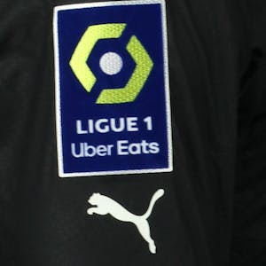 Pau López Olympique de Marseille shirt