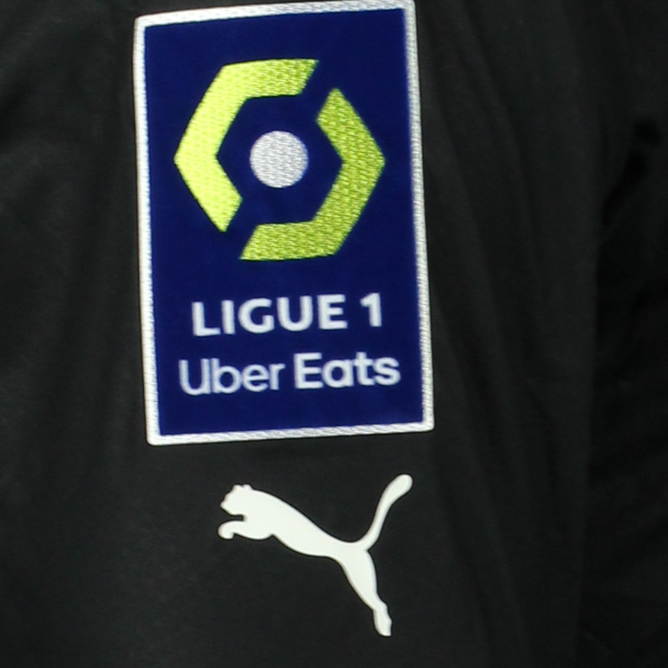 Pau López Olympique de Marseille shirt