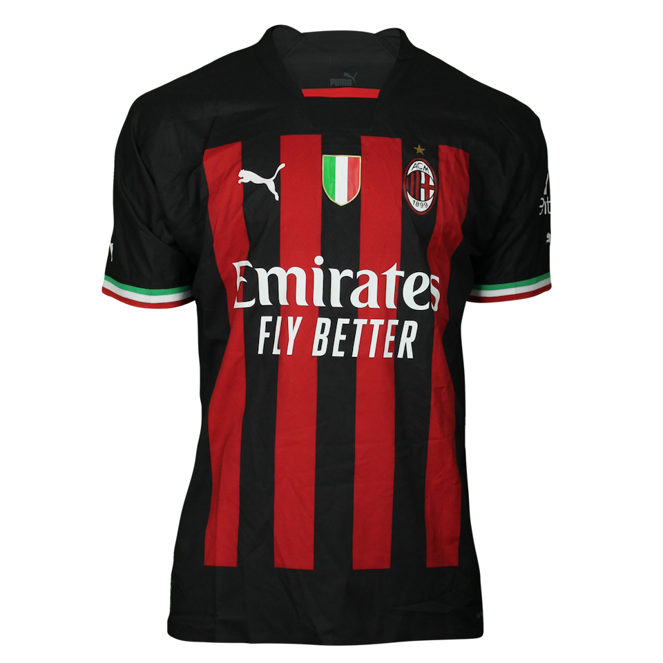 Olivier Giroud AC Milan shirt