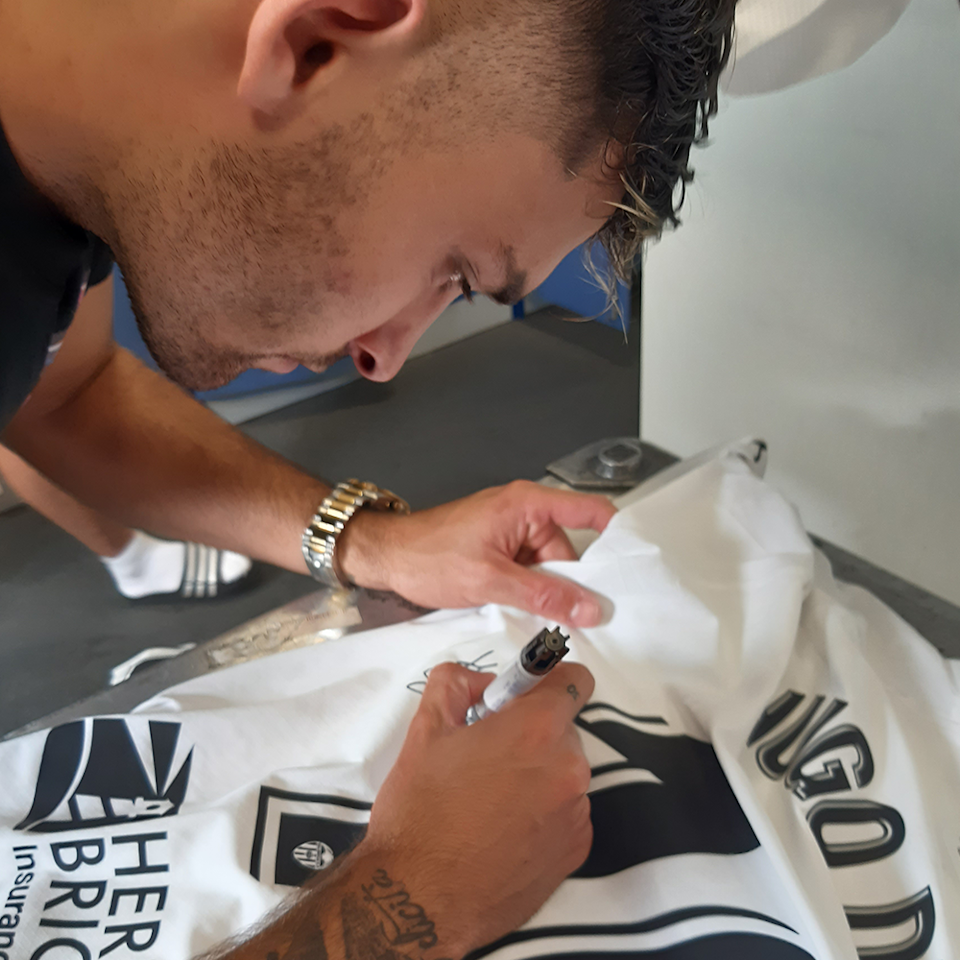 Valencia CF 팀의 Hugo Duro Perales 셔츠
