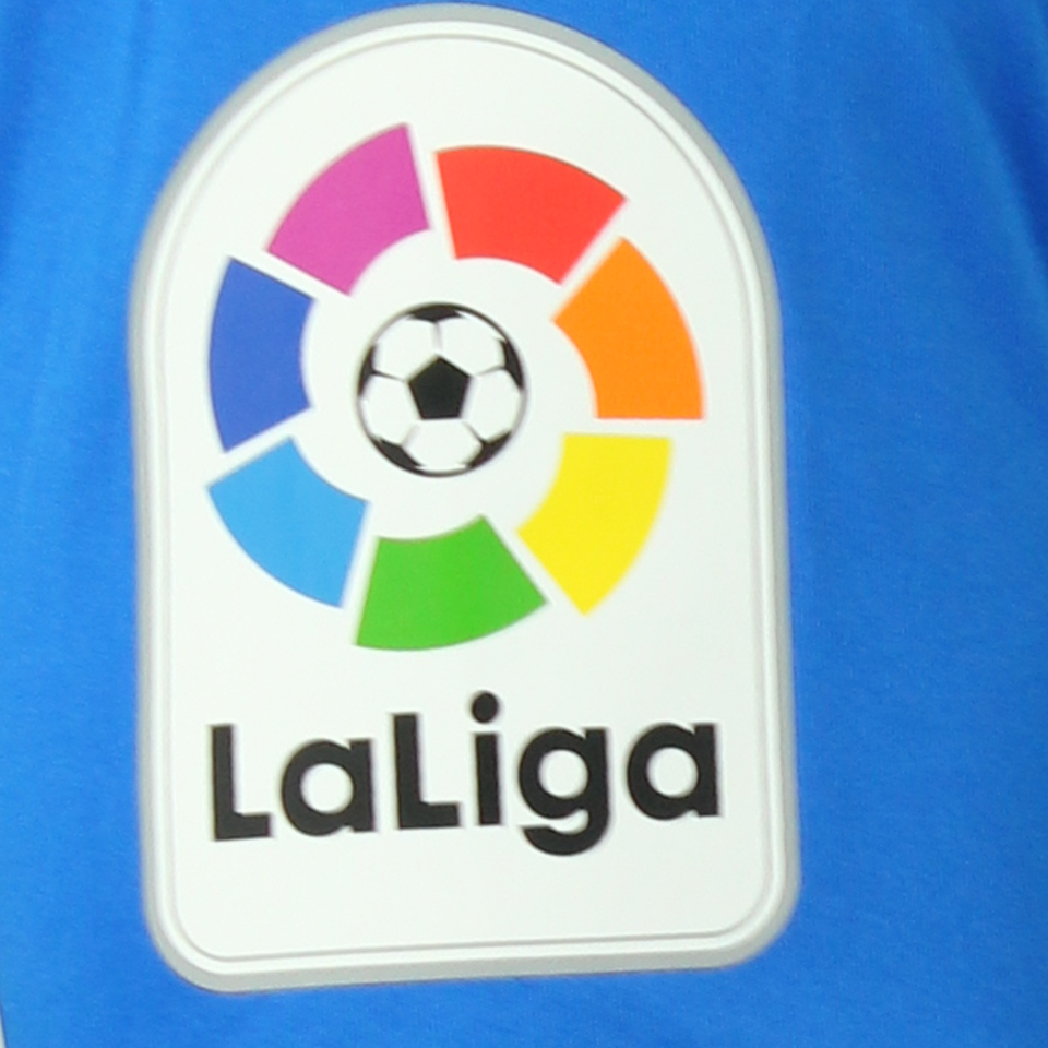 Giorgi Mamardashvili Valencia CF shirt