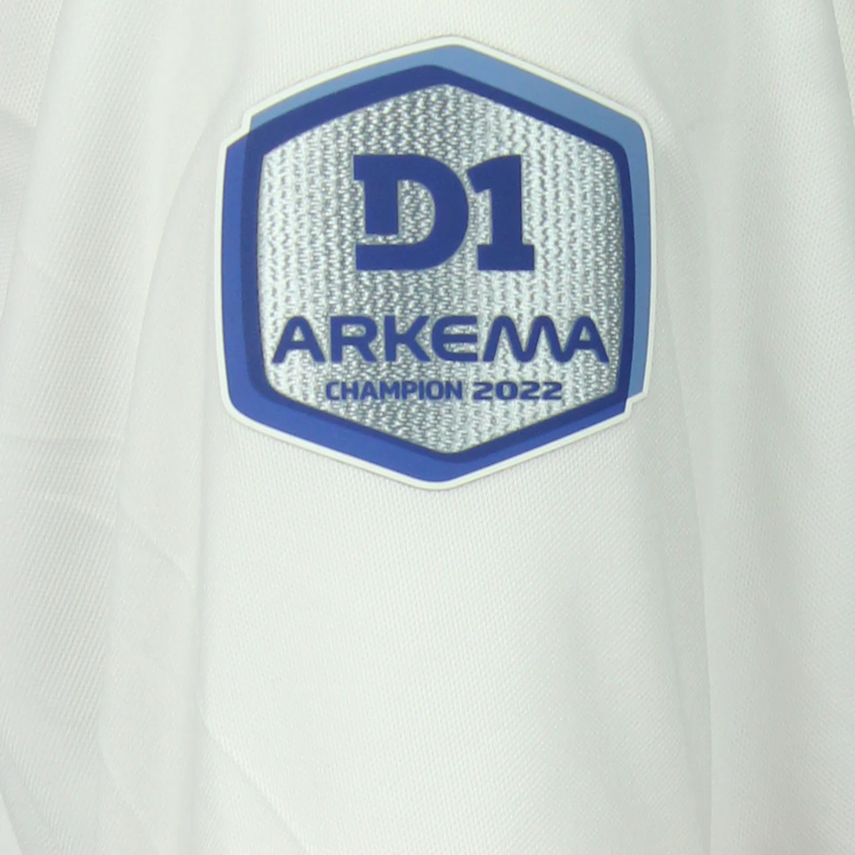 Squad Signed Shirt - Le Sommer | Olympique Lyon Feminin