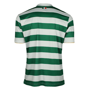 Squad Signed Shirt | Shamrock Rovers