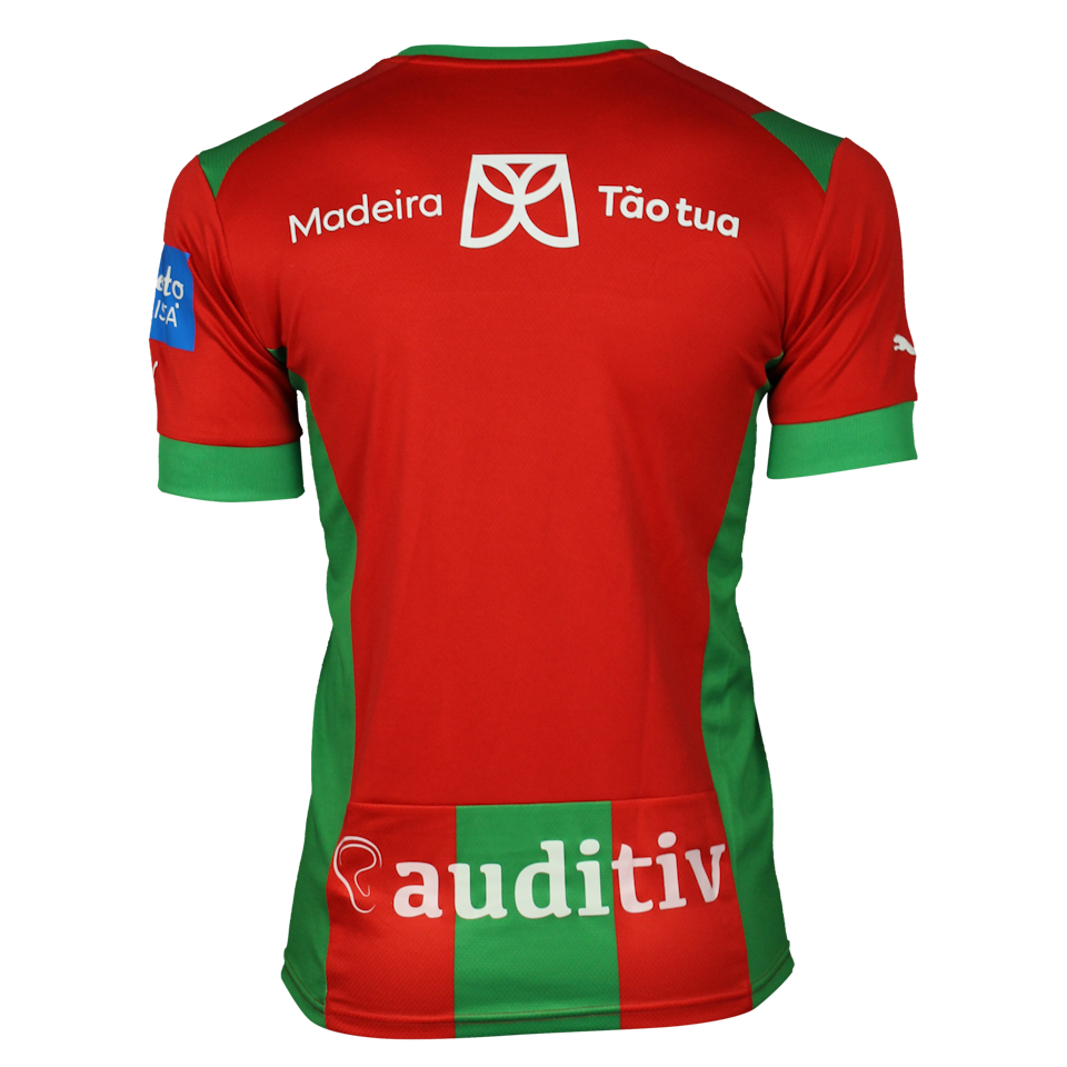 Squad Signed Shirt | CS Marítimo
