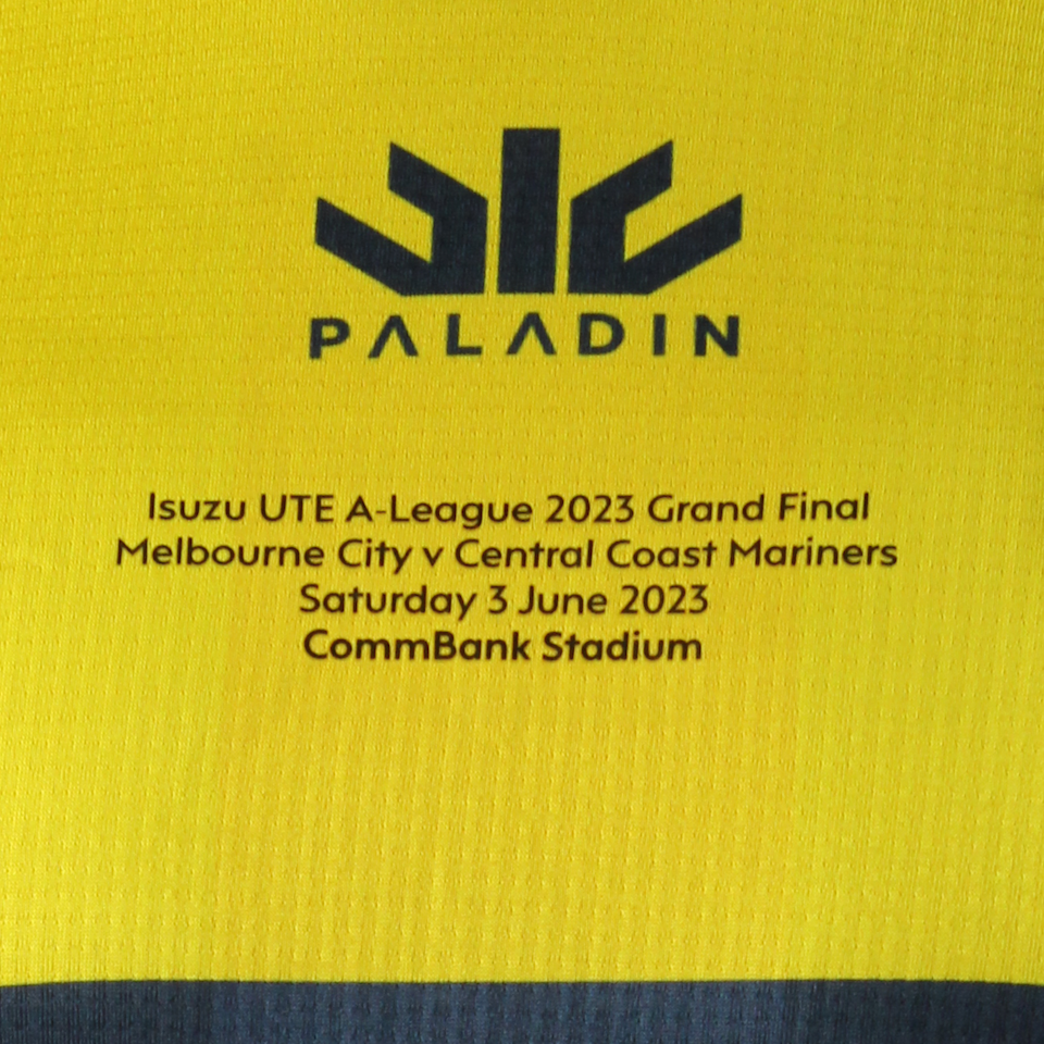 Marco Túlio Central Coast Mariners shirt