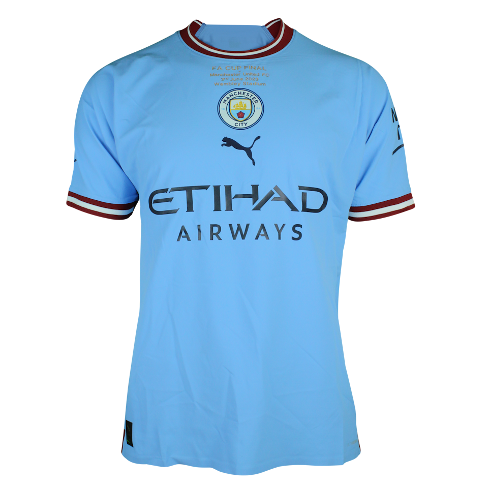 Kyle Walker Manchester City shirt