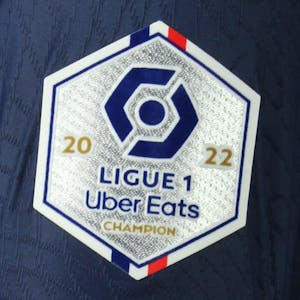 Paris Saint-Germain 팀의 Hugo Ekitike 셔츠