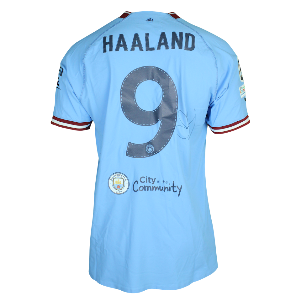 Erling Haaland Manchester City shirt
