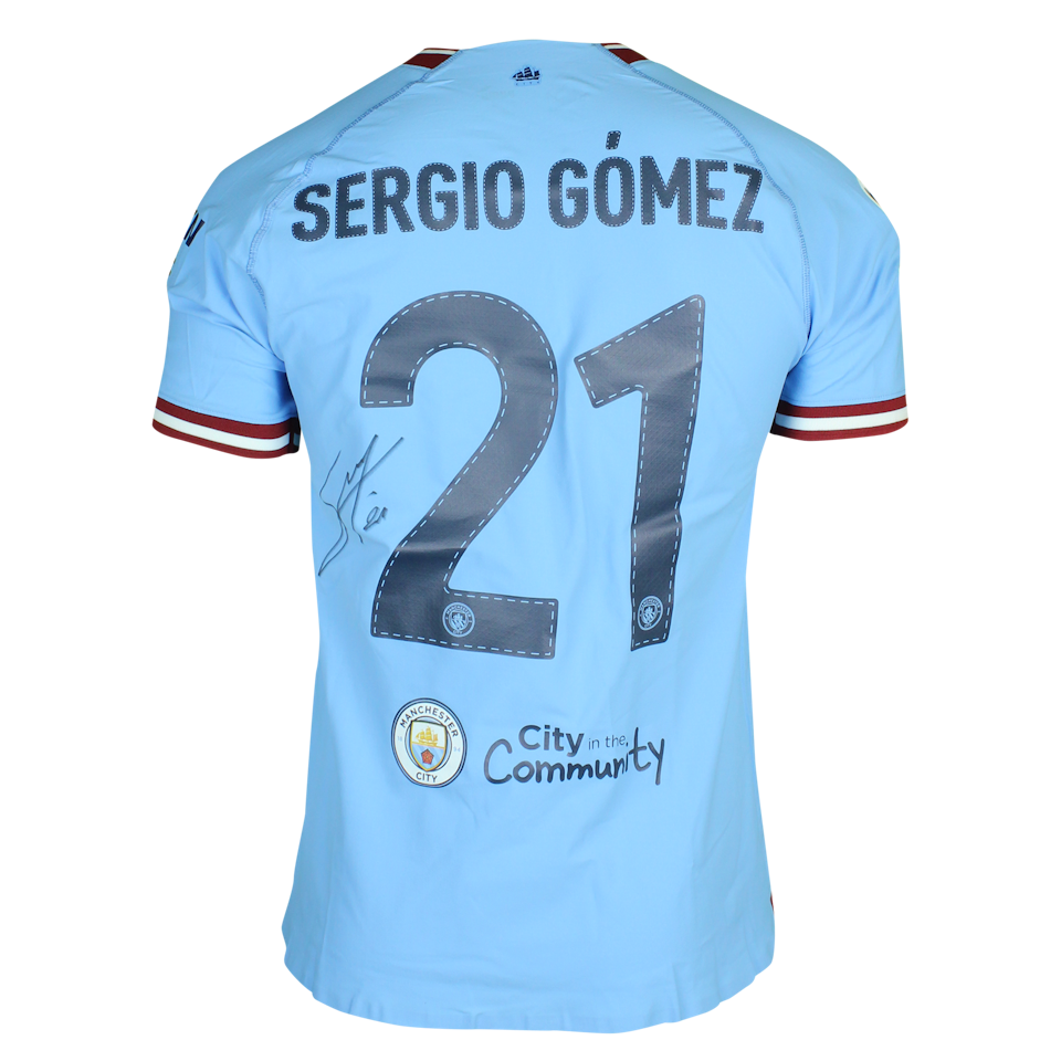 Sergio Gómez  Manchester City shirt