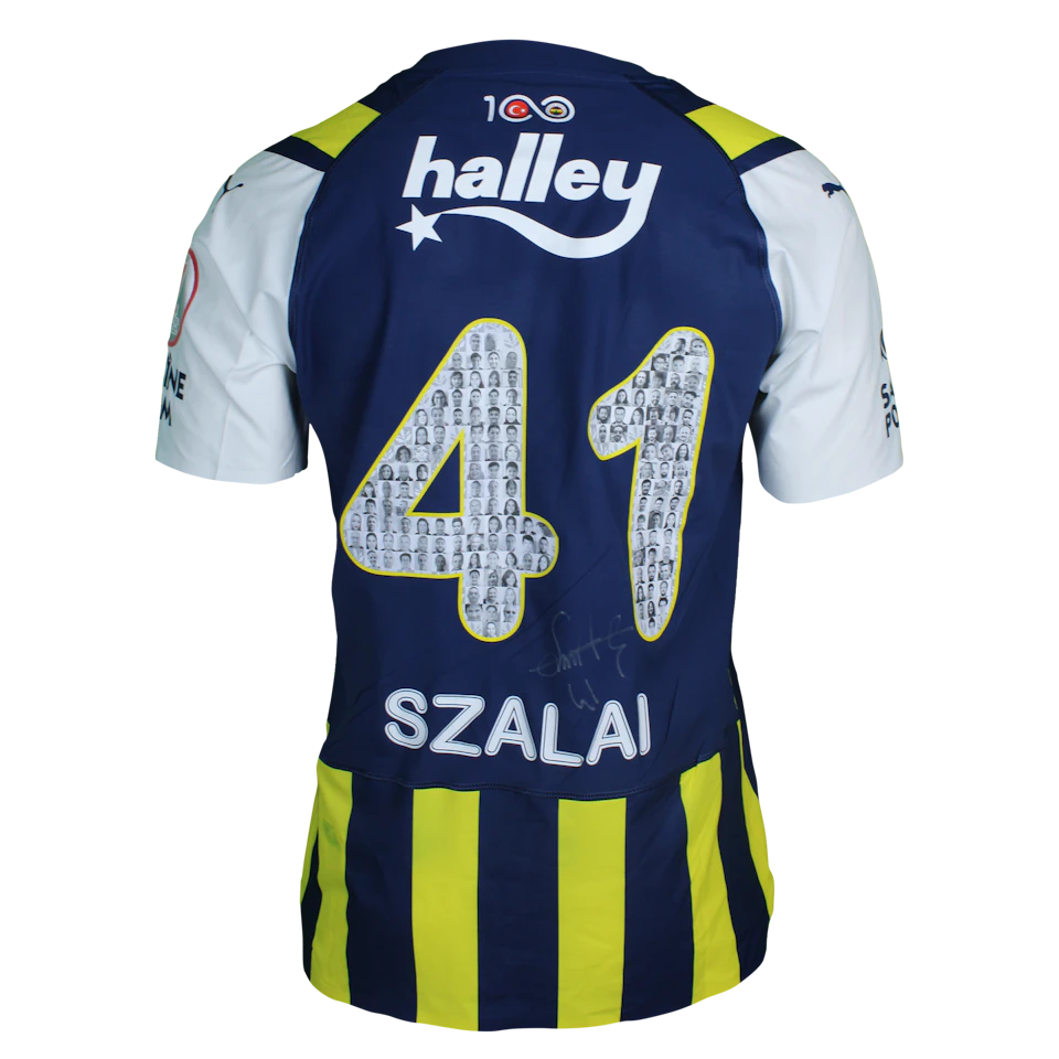 Fenerbahçe-Trikot von Attila Szalai