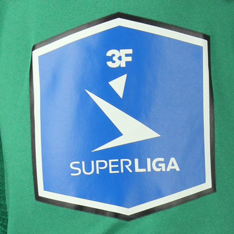 Viborg 팀의 Daniel Anyembe 셔츠