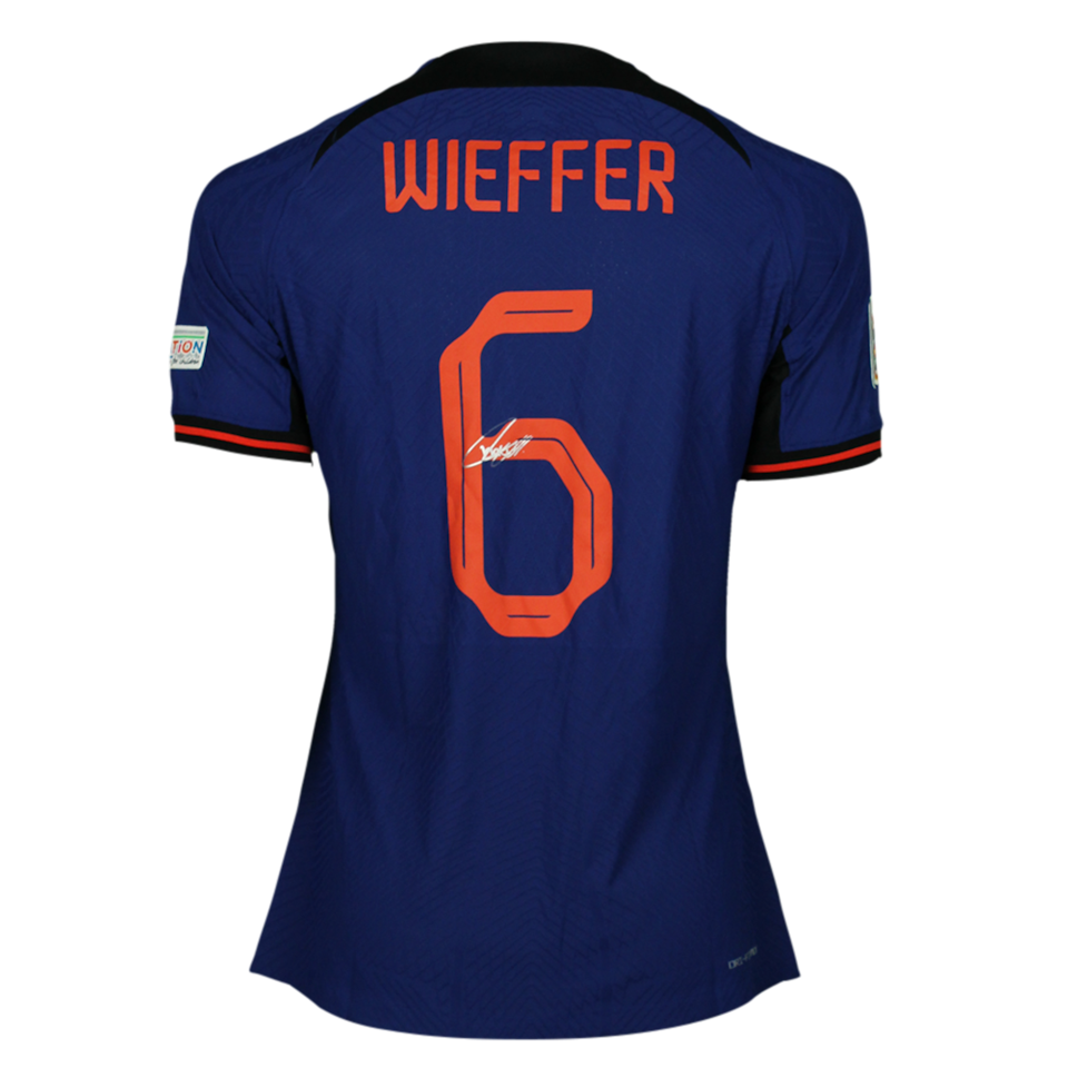 Mats Wieffer Netherlands shirt