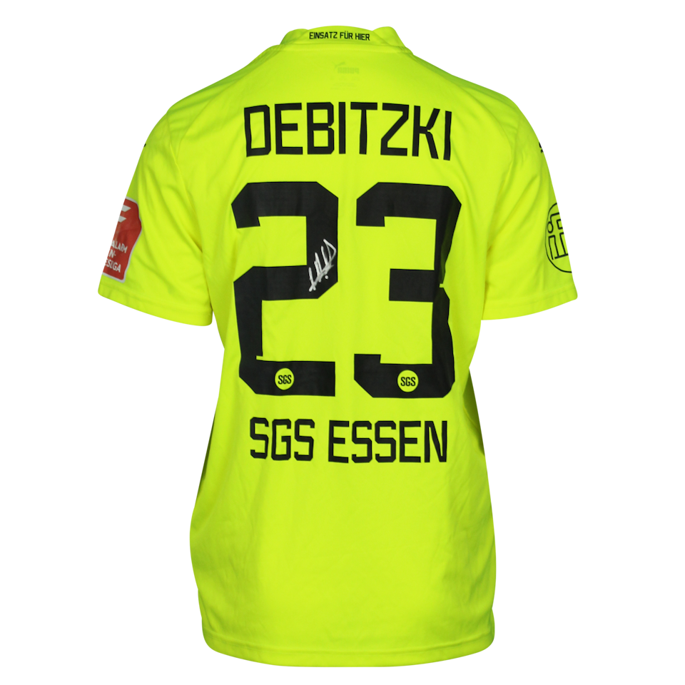 Julia Debitzki - 2 | SGS Essen Women