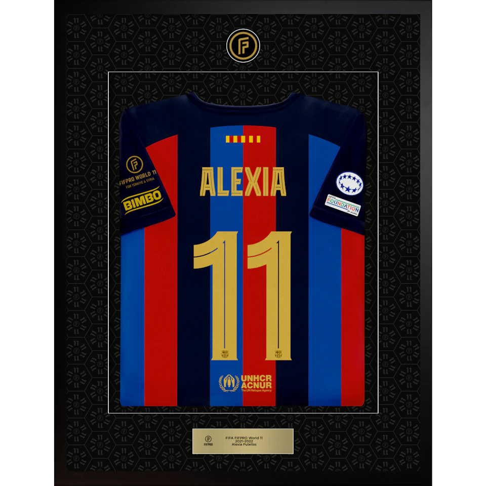 Alexia Putellas - World 11 - Framed Signed Shirt