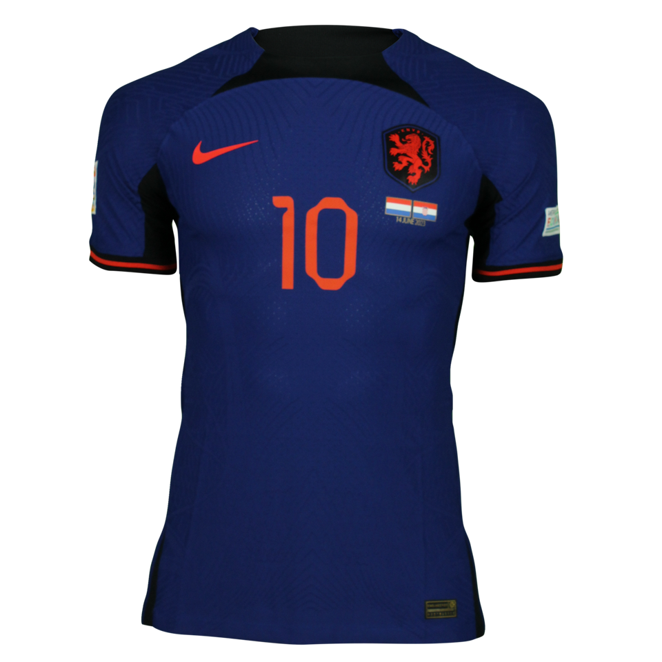 Noa Lang Netherlands shirt