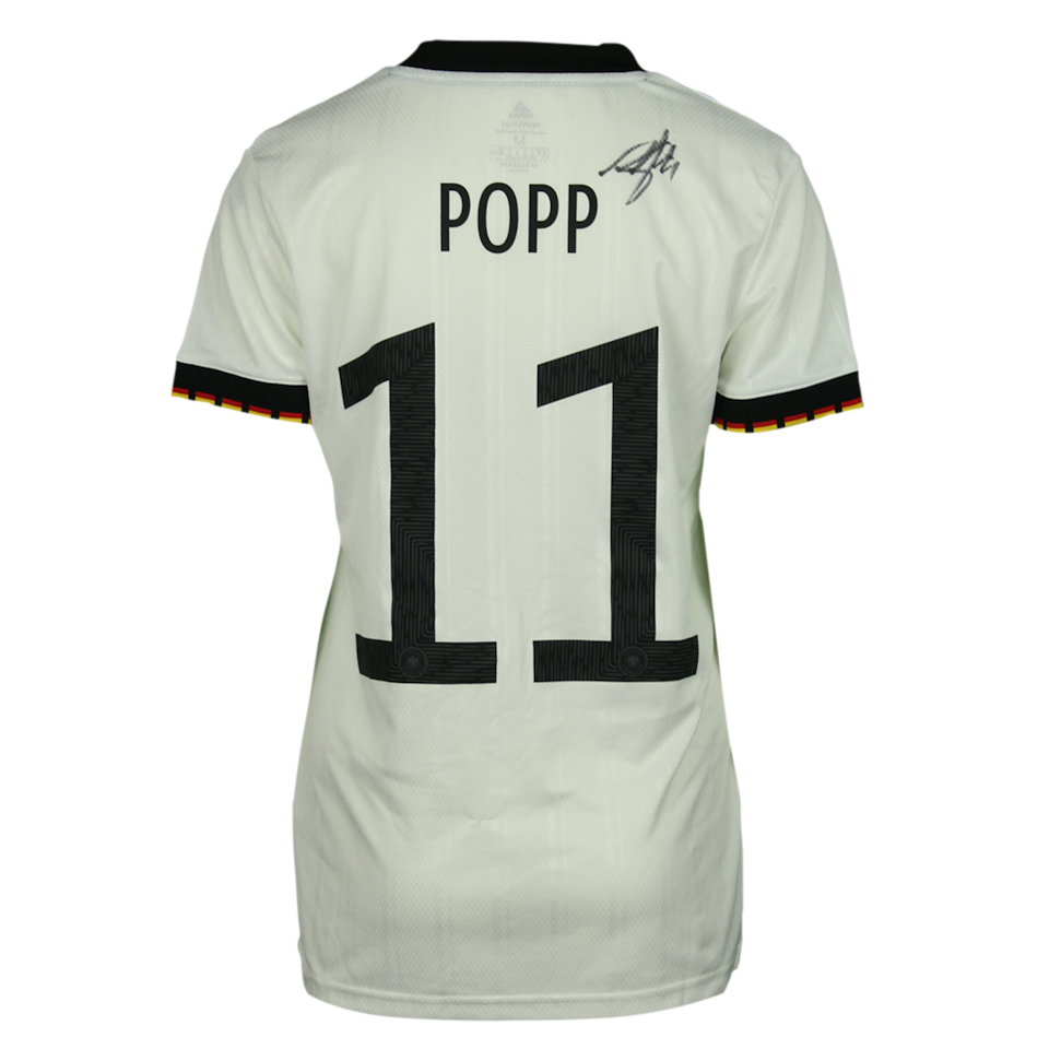 Alexandra Popp - 3