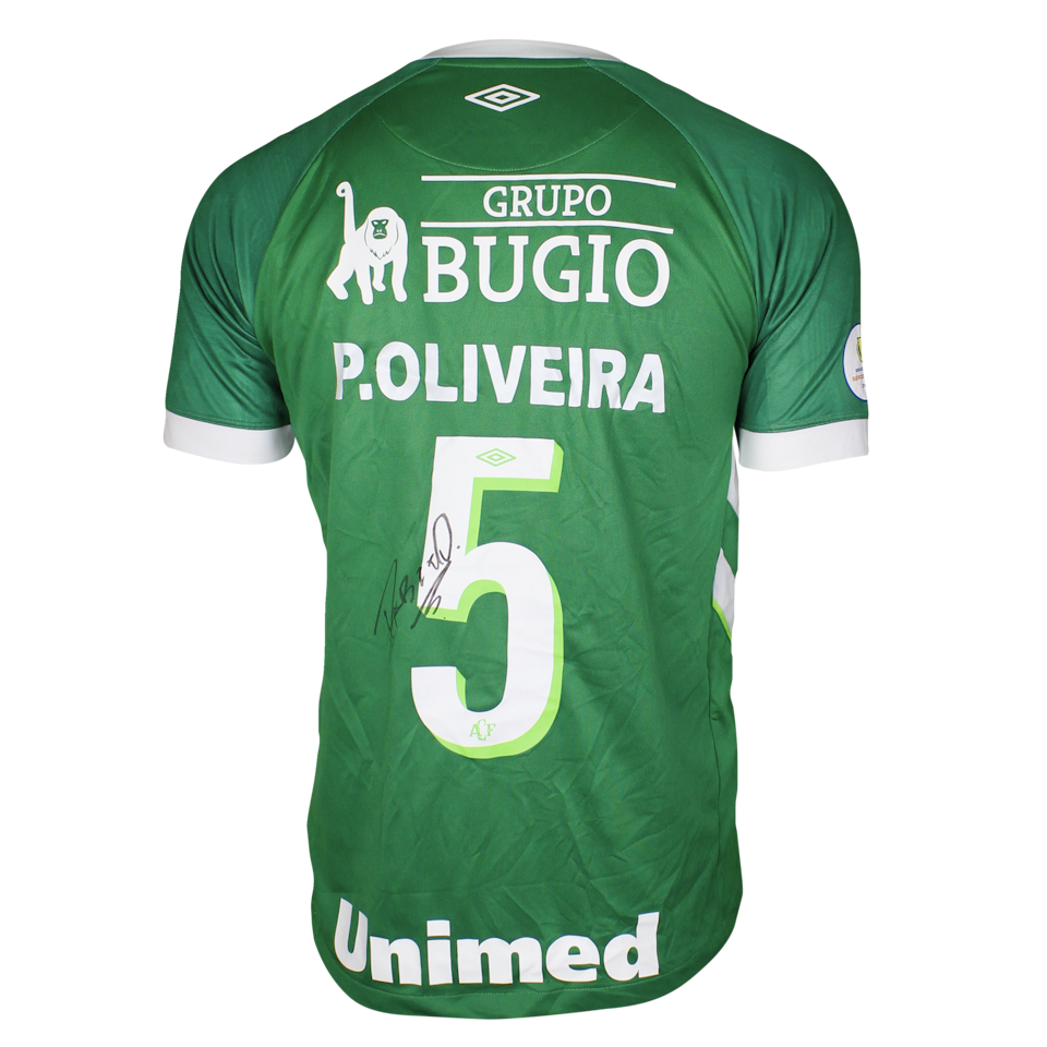 Pablo Oliveira Chapecoense shirt