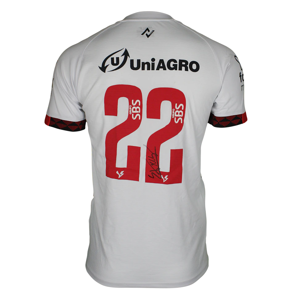 Santiago Tréllez - 3 | Vitória