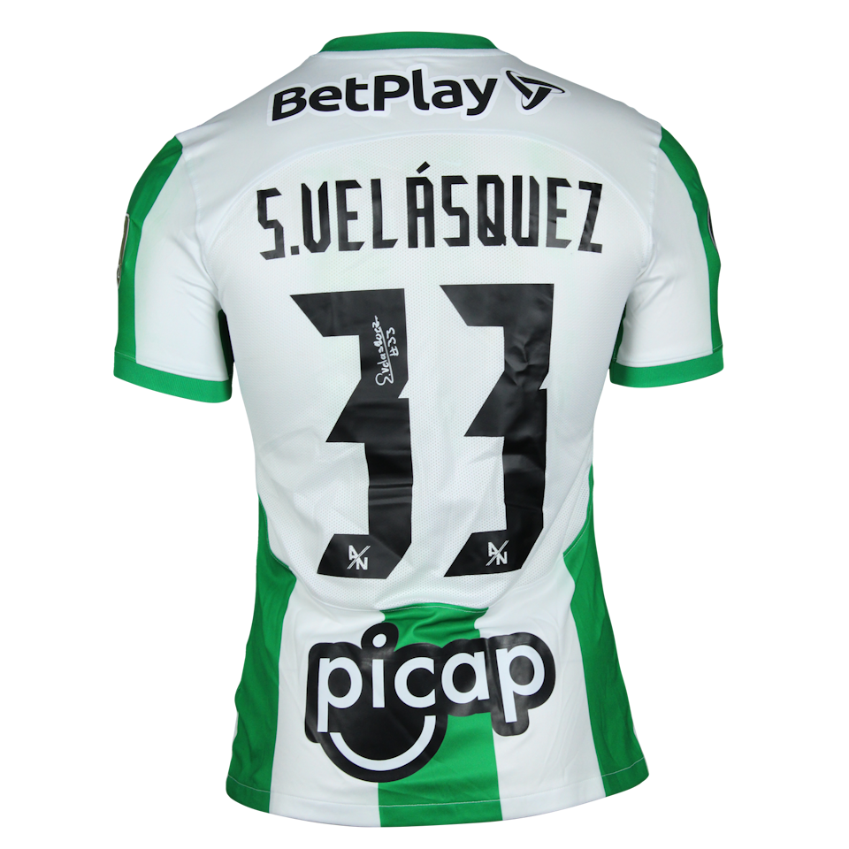 Samuel Velásquez Uribe Atlético Nacional shirt
