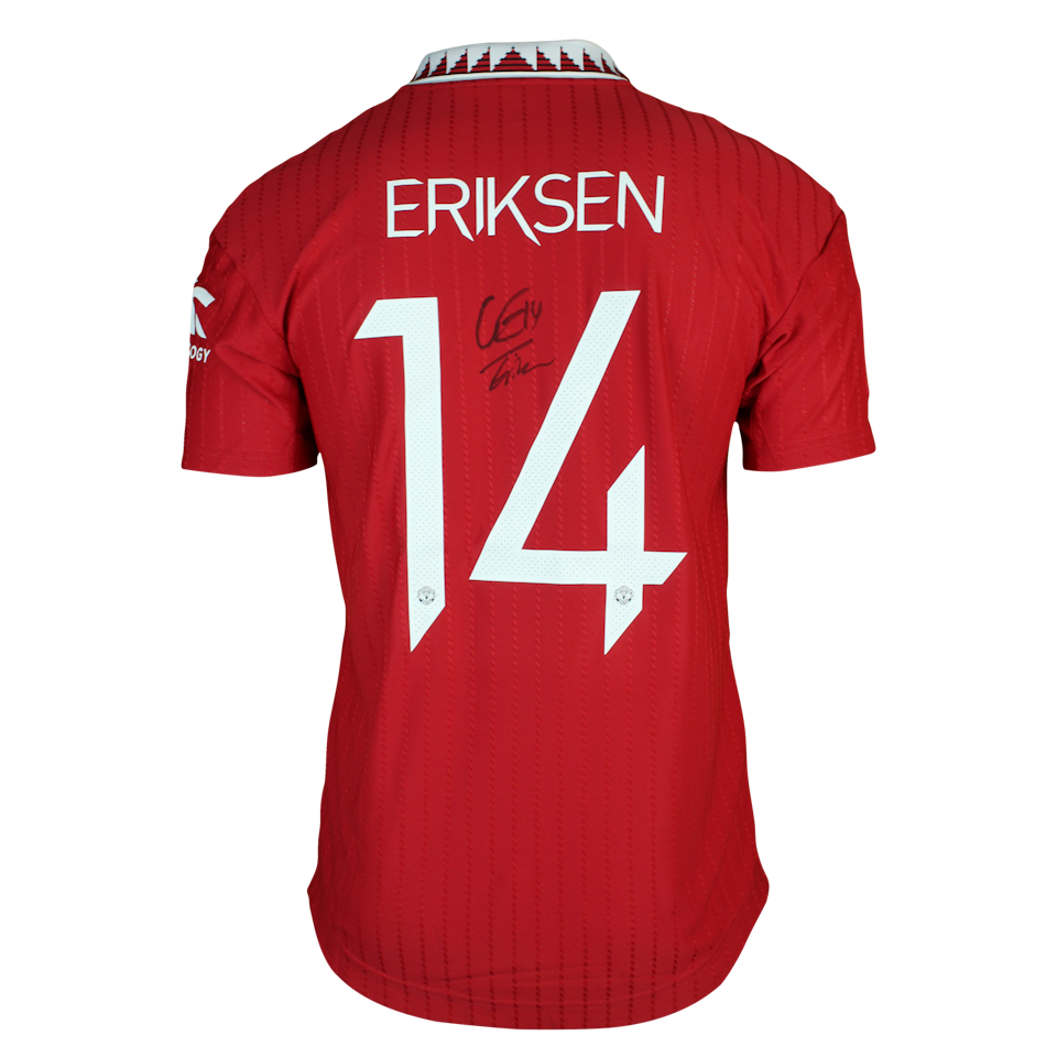 Manchester United 팀의 Christian Dannemann Eriksen 셔츠