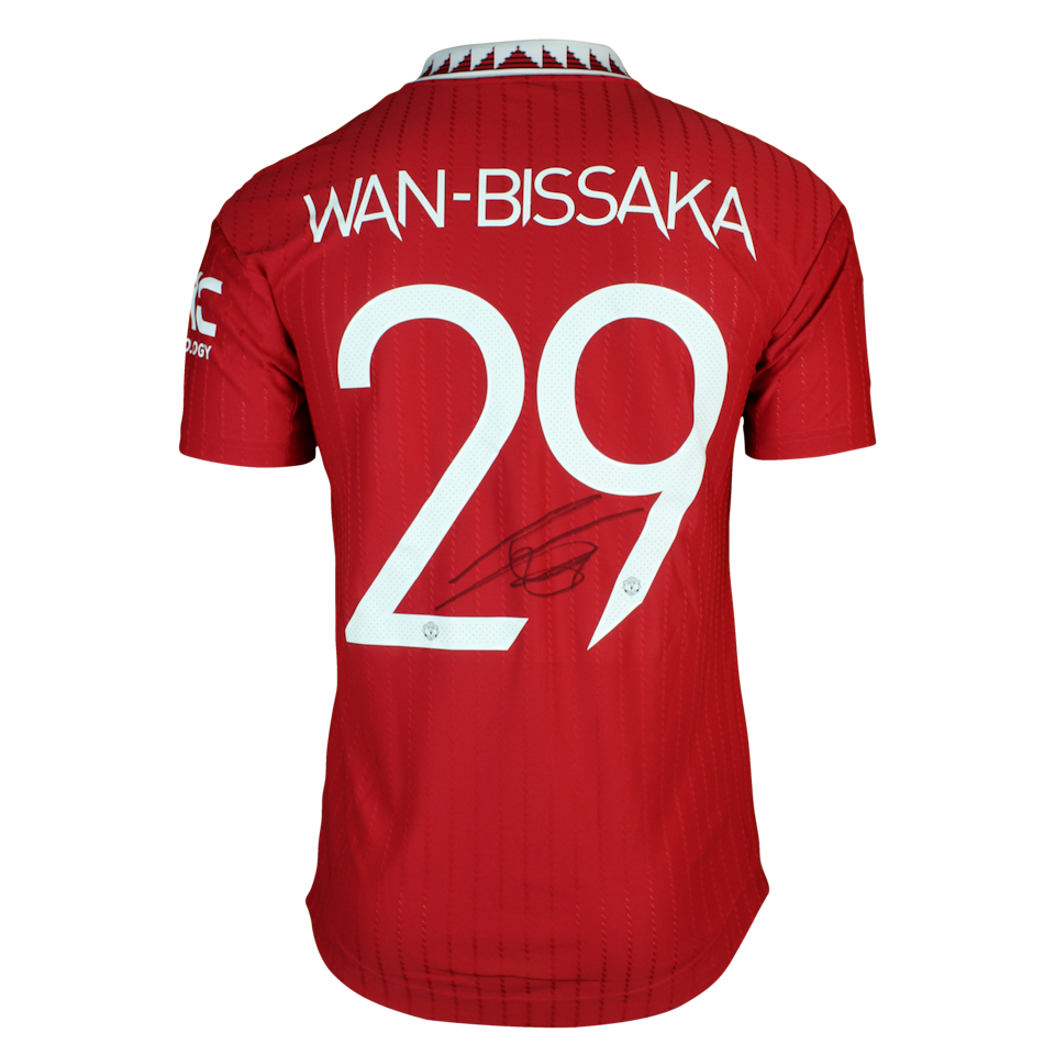 Aaron Wan-Bissaka Manchester United shirt