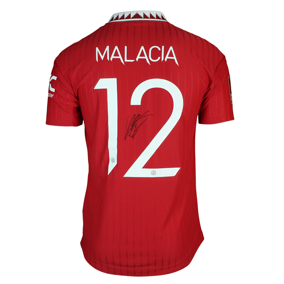 Tyrell Malacia Manchester United jersey