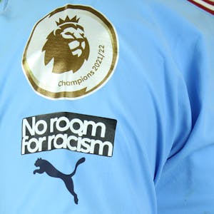 Kyle Walker Manchester City shirt