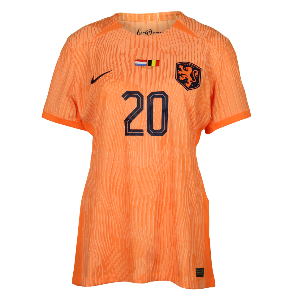 Dominique Bloodworth Netherlands W jersey