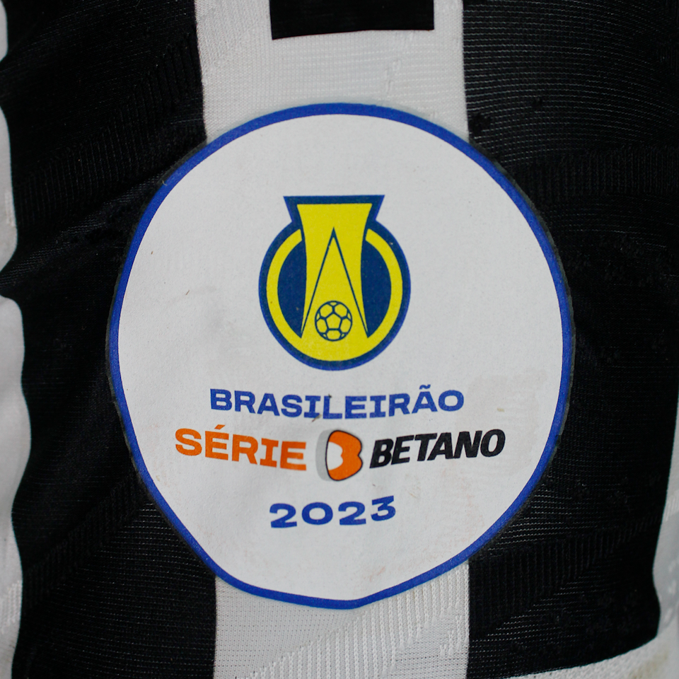 Léo Santos Ceará shirt