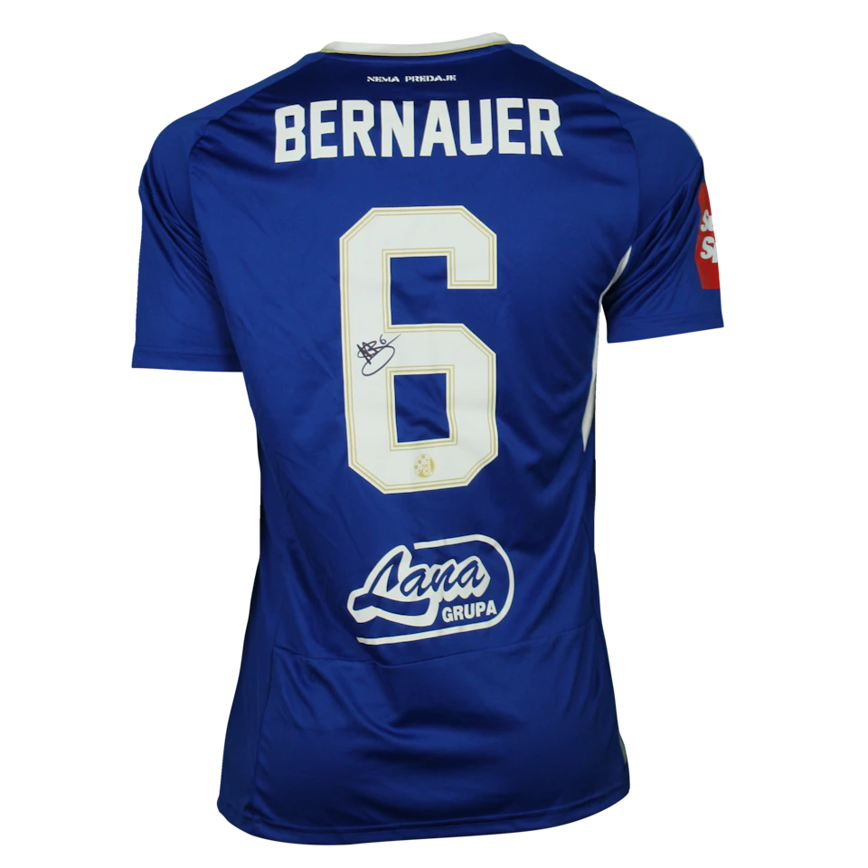 来自Dinamo Zagreb的Maxime Bernauer球衣