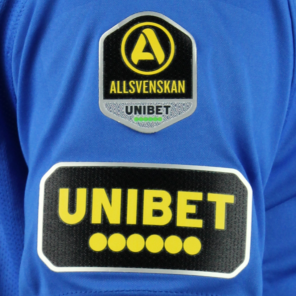 Samuel Brolin AIK shirt