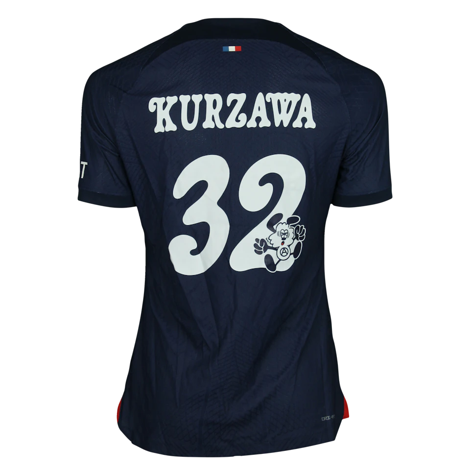 来自Paris Saint-Germain的Layvin Kurzawa球衣