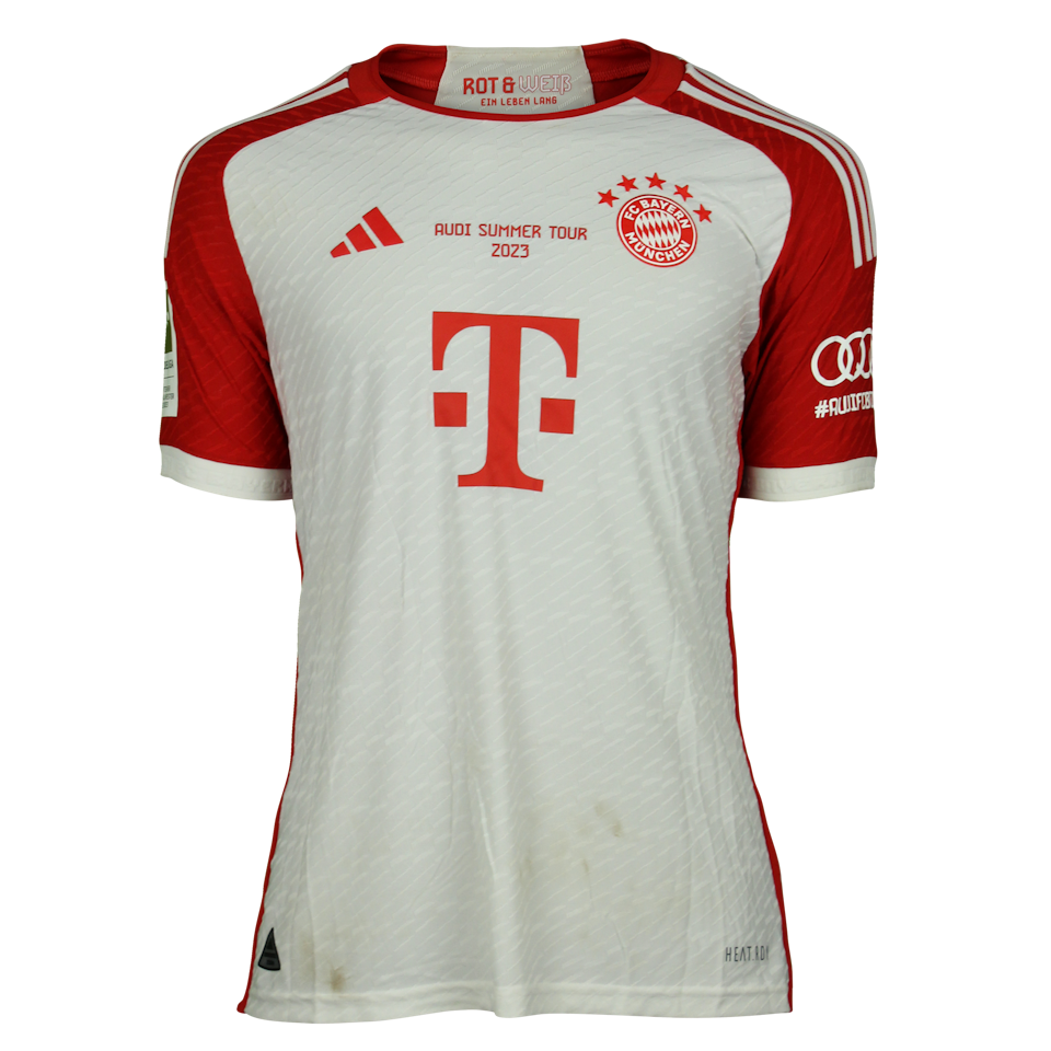 Ryan Gravenberch Bayern München shirt