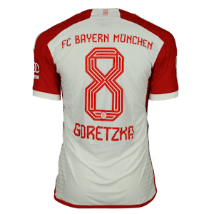 Leon Goretzka Bayern München shirt
