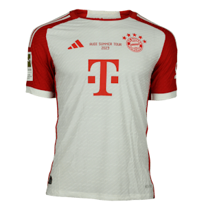 Leon Goretzka Bayern München shirt