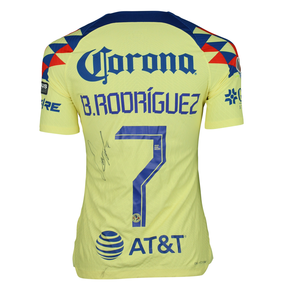 Brian Rodríguez Club América camisa.