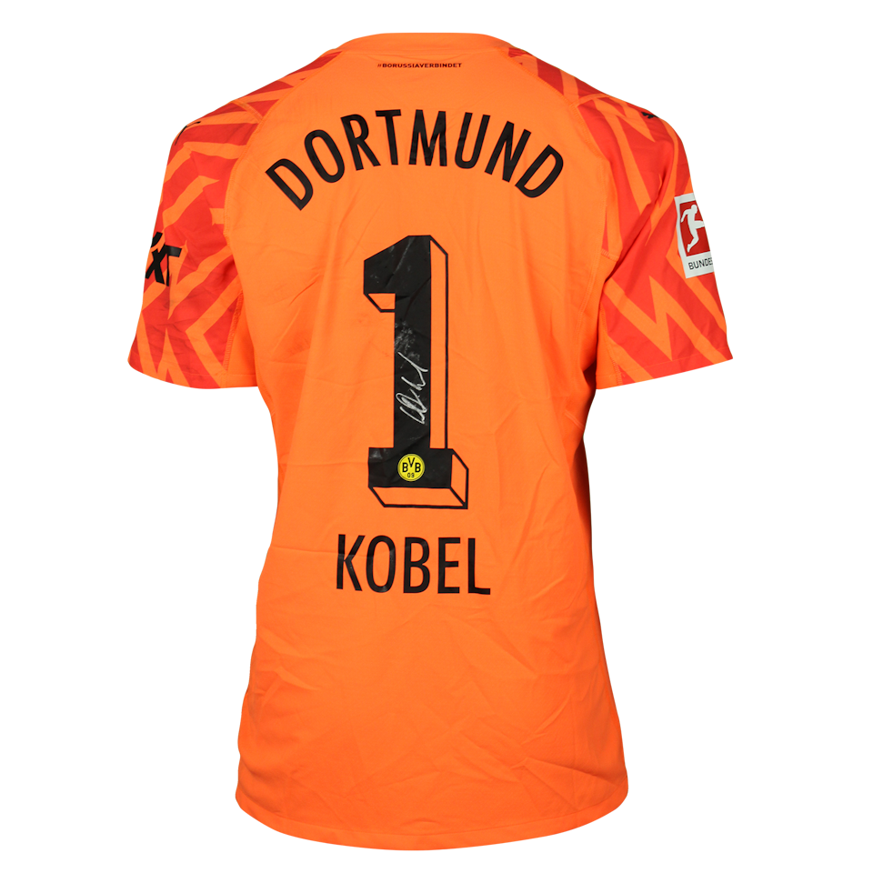 Gregor Kobel Borussia Dortmund shirt