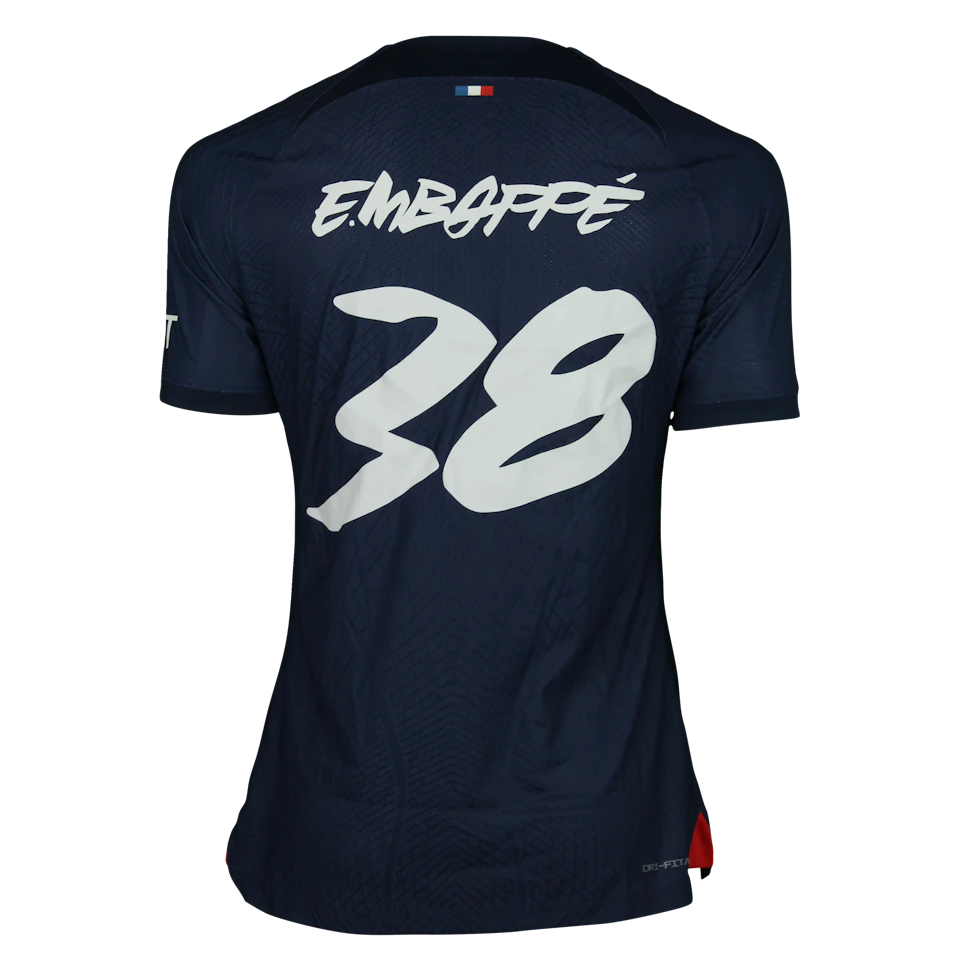 来自Paris Saint-Germain的Ethan Mbappé 球衣