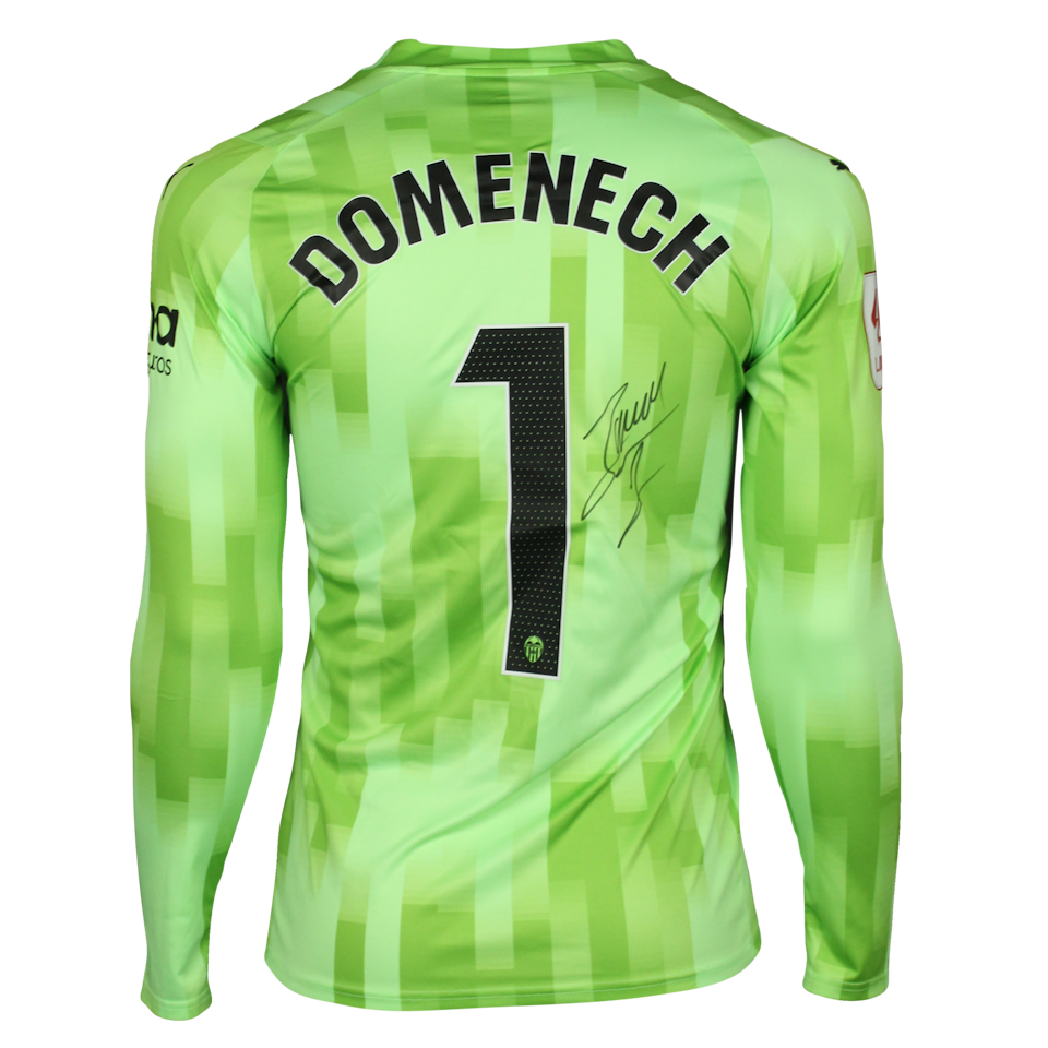 Jaume Doménech Valencia CF shirt