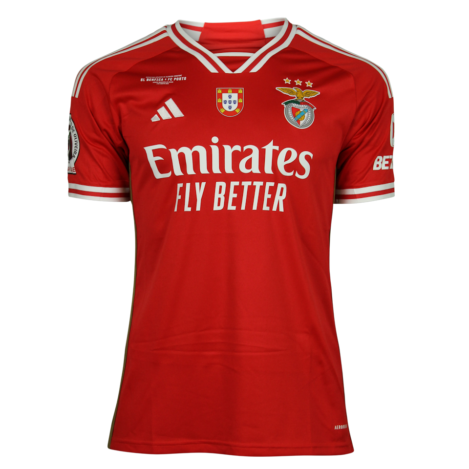 João Victor SL Benfica shirt
